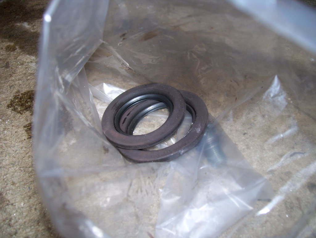 Brembo Caliper: Brand new piston rings.
